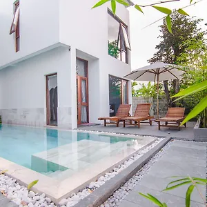 Villa World