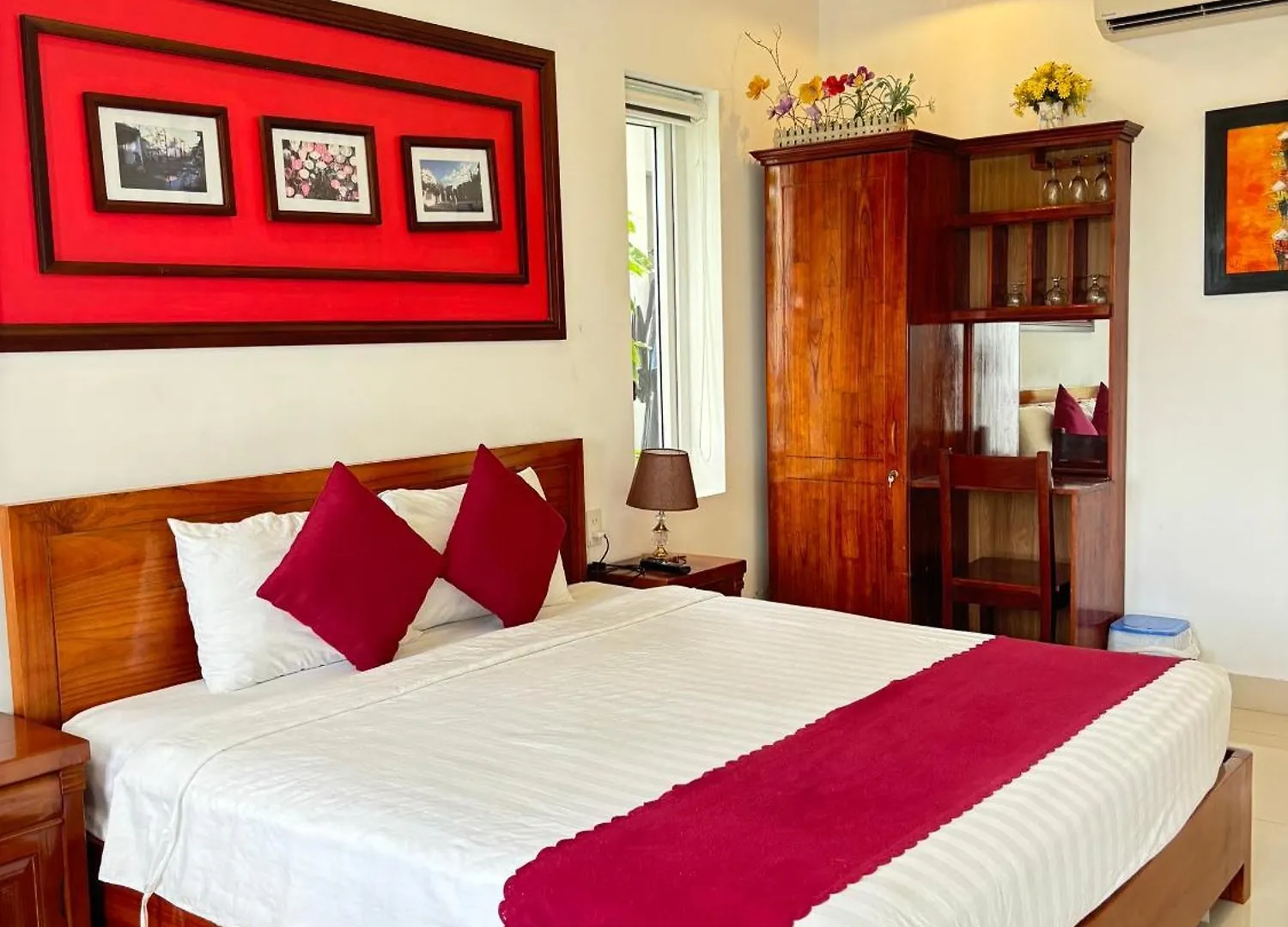 Red House Homestay - Villa Hoi An Guest house