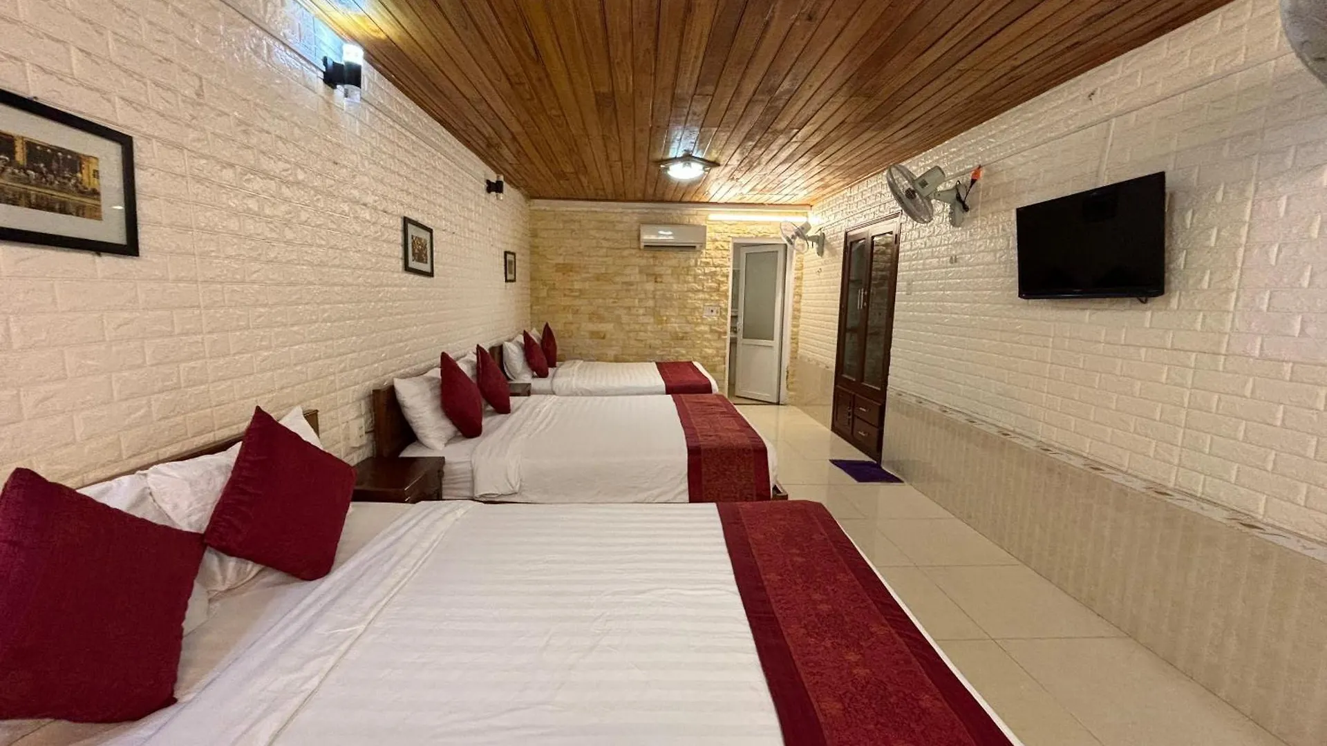 Red House Homestay - Villa Hoi An